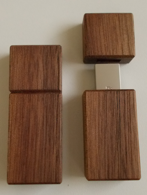 USB kľúč americký orech, 64 GB 