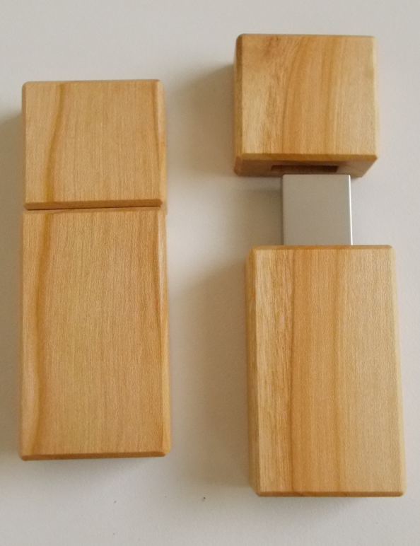 USB kľúč čerešňa, 64 GB 